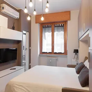https://lush-studio-in-milan-milano-centrale.italymilanhotels.net
